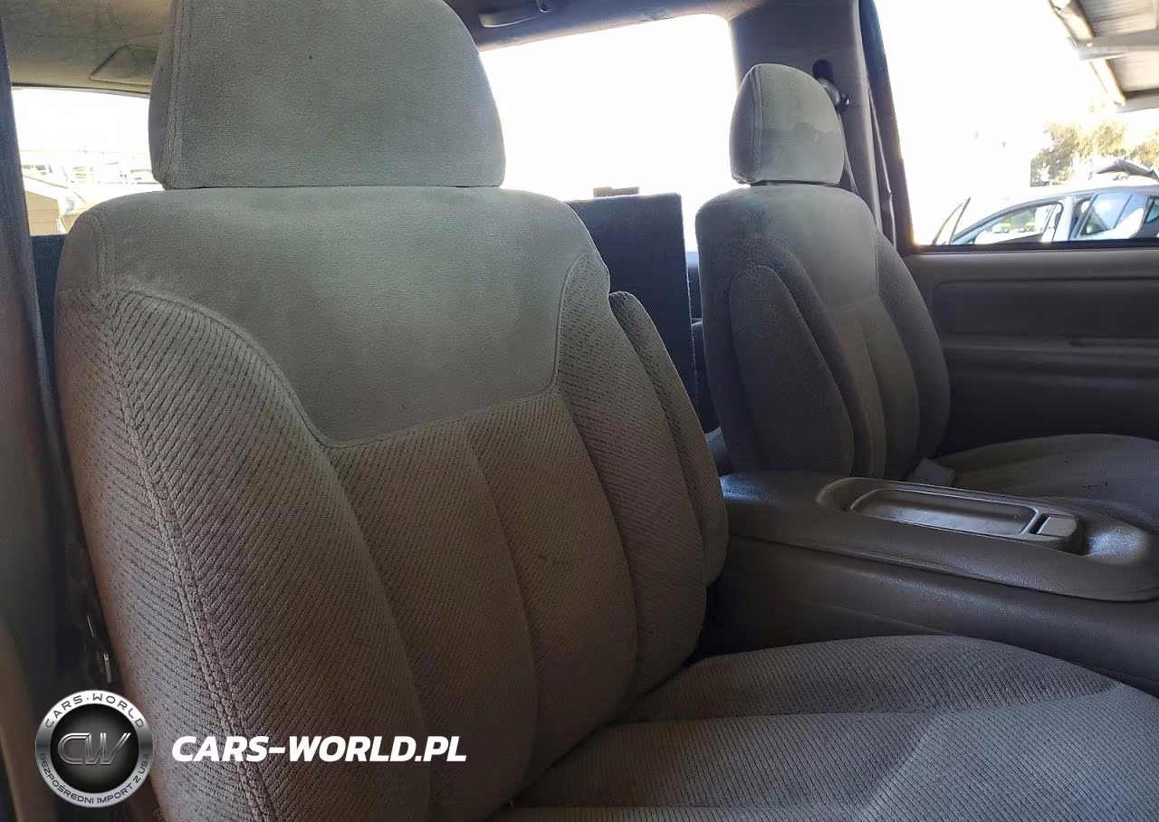 1996 GMC Yukon VIN:3GKEC18R9TG513175 - 10
