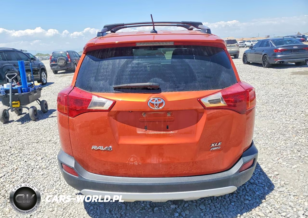 2015 Toyota Rav4 Xle VIN:JTMRFREV4FD128130 - 6
