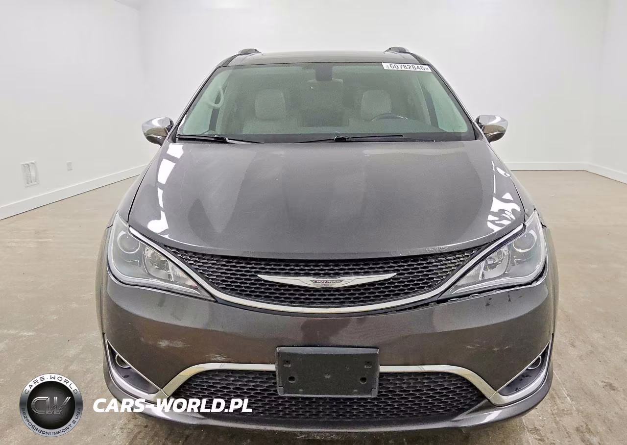 2017 Chrysler Pacifica Limited VIN:2C4RC1GG2HR533654 - 5