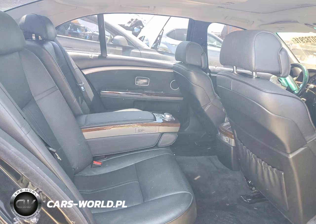 2006 BMW 750 Li VIN:WBAHN83596DT29904 - 10