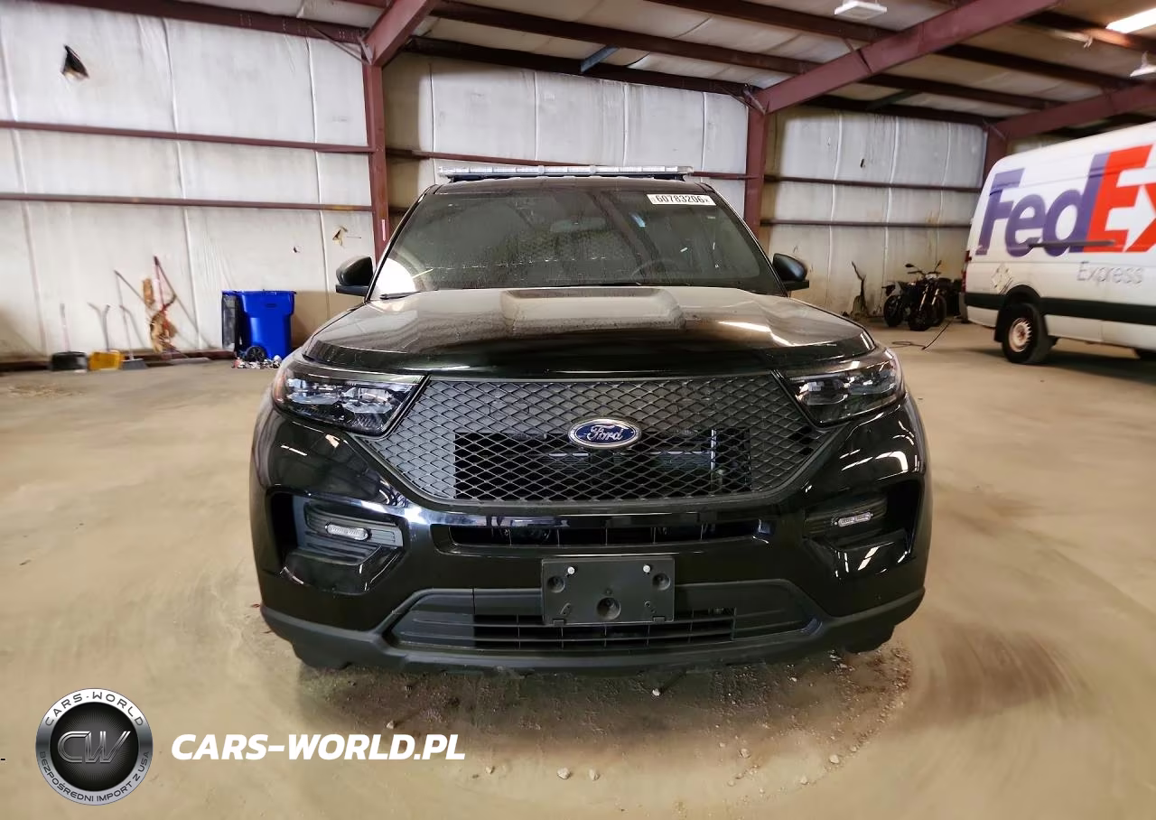 2023 Ford Explorer Police Interceptor VIN:1FM5K8AB8PGB56315 - 5