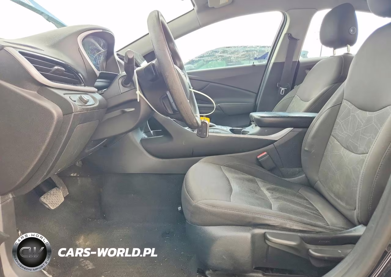 2018 Chevrolet Volt Lt VIN:1G1RA6S53JU106719 - 7