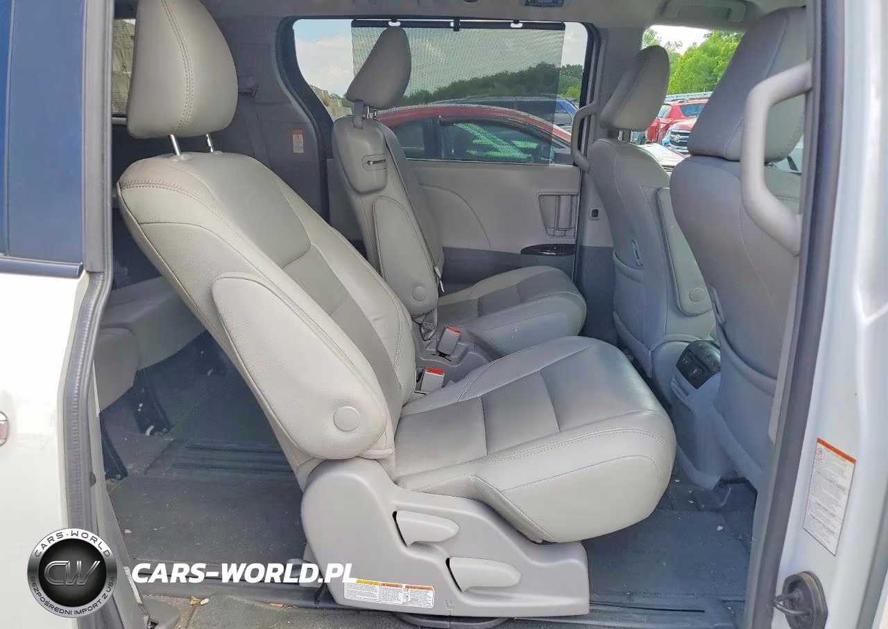 2018 Toyota Sienna Xle 8-Passenger VIN:5TDYZ3DC3JS910058 - 11