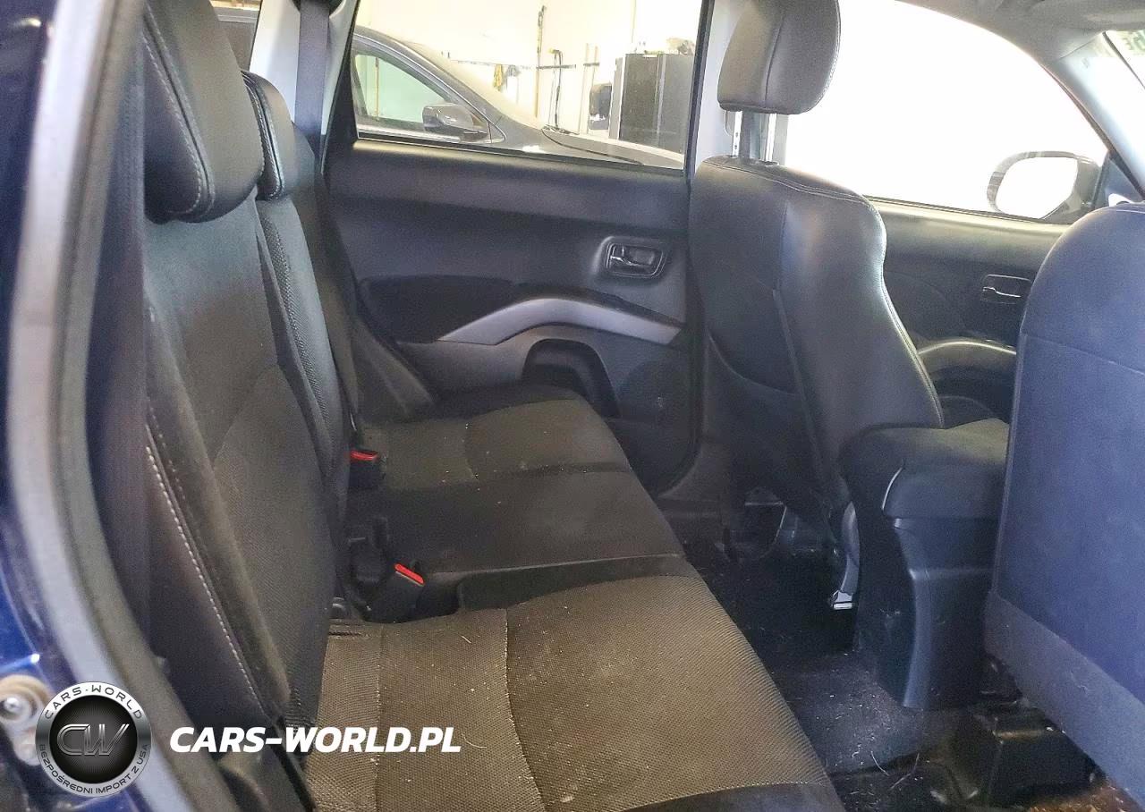 2010 Mitsubishi Outlander Se VIN:JA4JT3AW7AZ015196 - 10