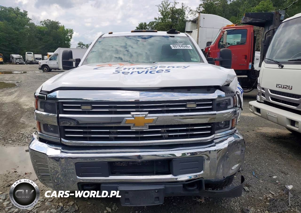 2015 Chevrolet Silverado K2500 Heavy Duty VIN:1GB0KUEG1FZ502872 - 5