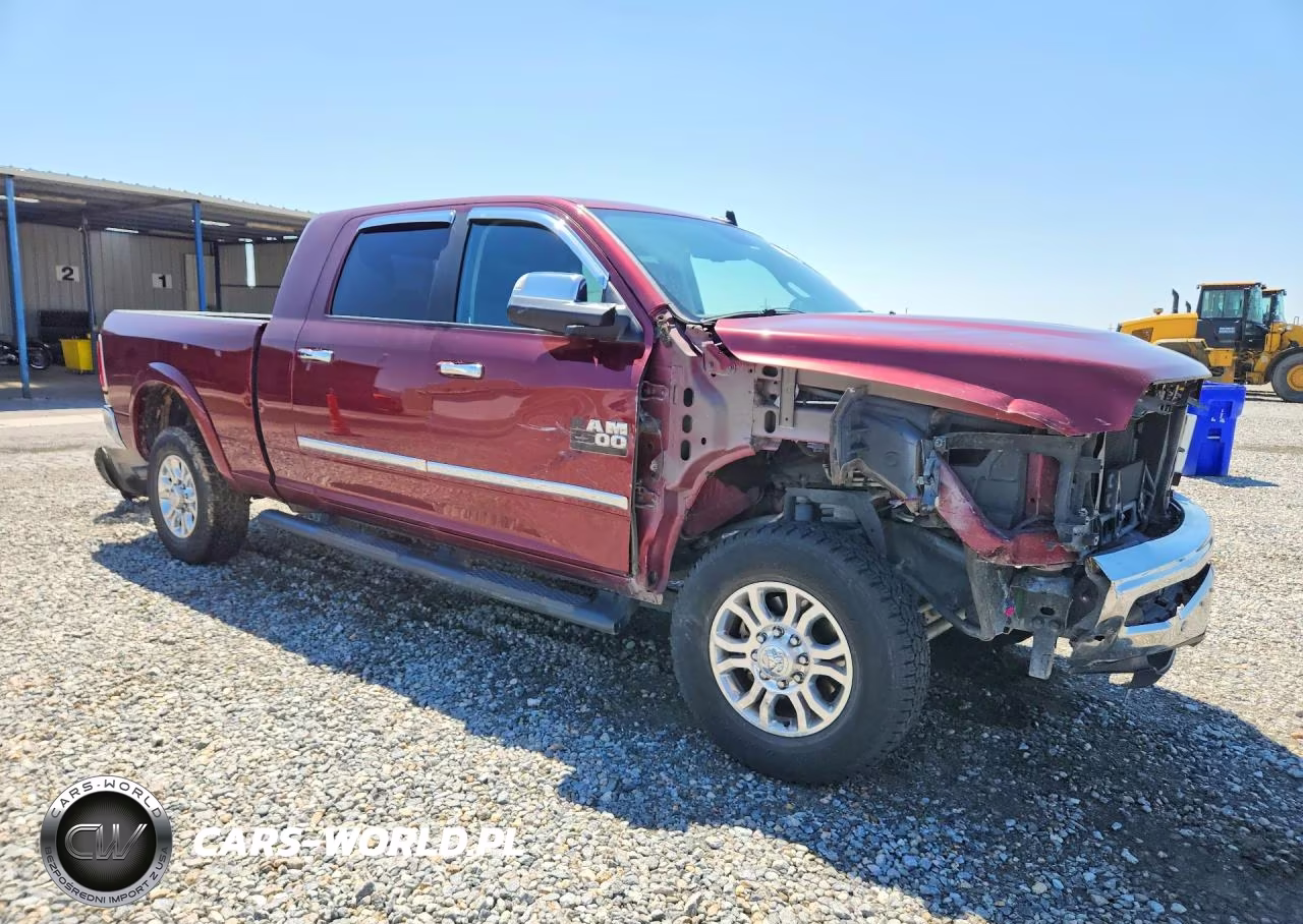 2017 Ram 2500 Laramie VIN:3C6UR5NJ9HG588954 - 4