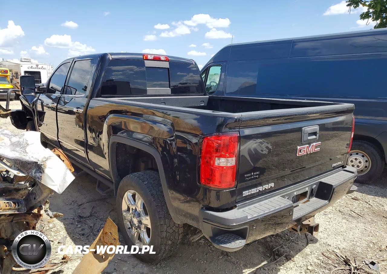 2015 GMC Sierra K3500 Denali VIN:1GT424E85FF555503 - 2