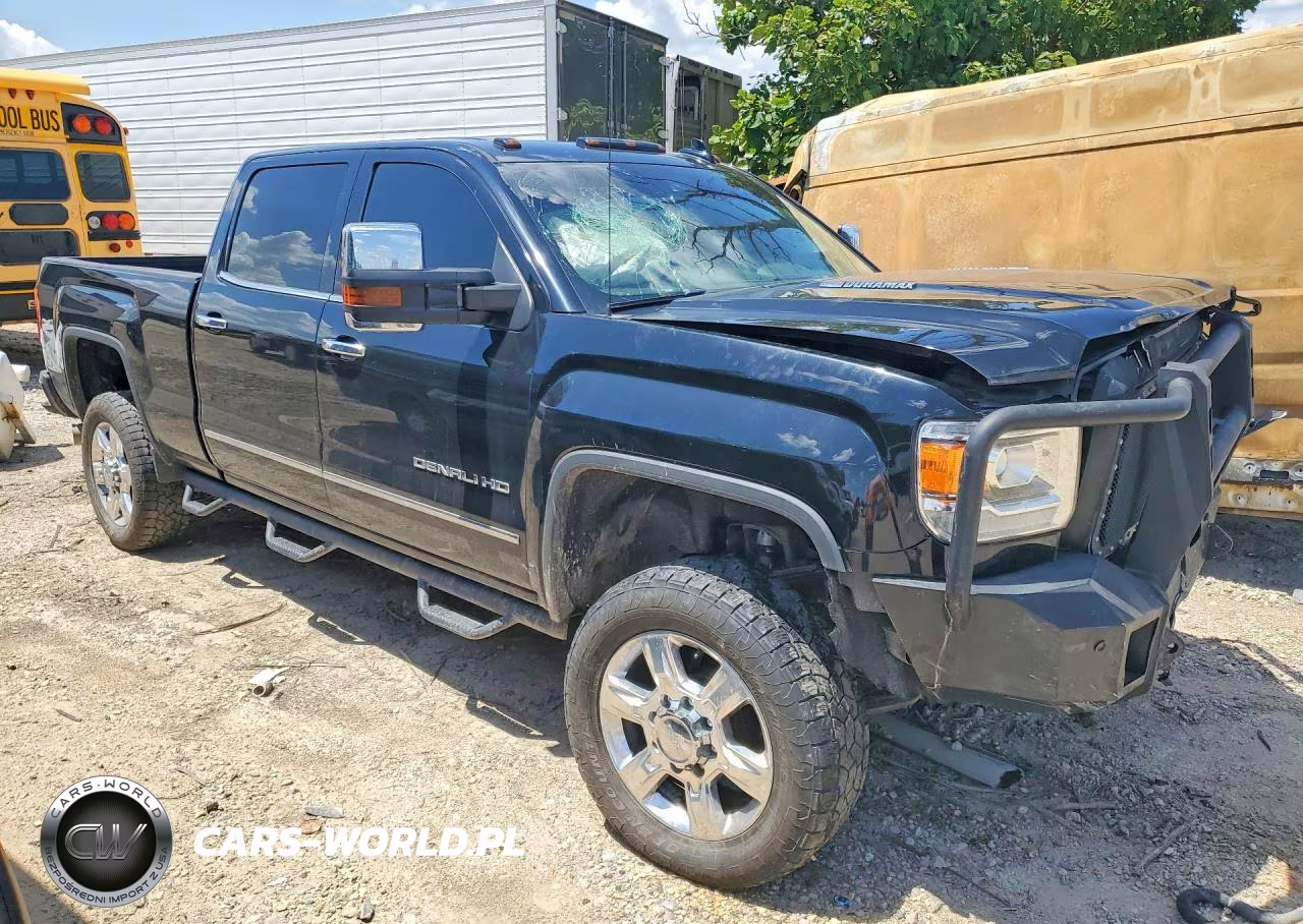 2015 GMC Sierra K3500 Denali VIN:1GT424E85FF555503 - 4