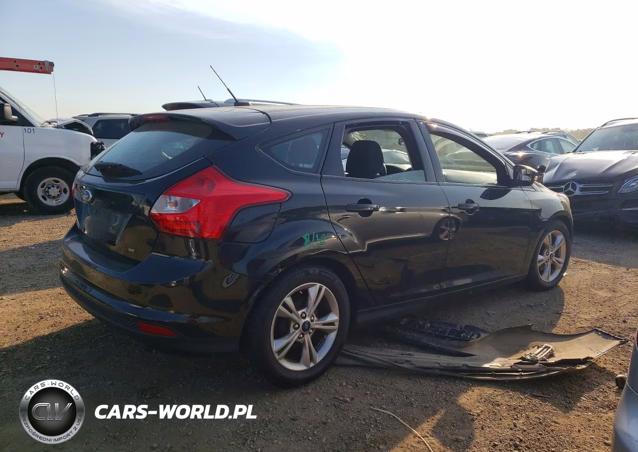 2014 Ford Focus Se VIN:1FADP3K29EL284964 - 3