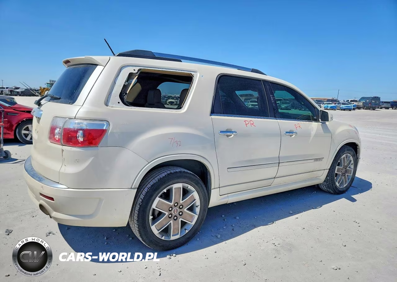 2012 GMC Acadia Denali VIN:1GKKRTED5CJ404670 - 3
