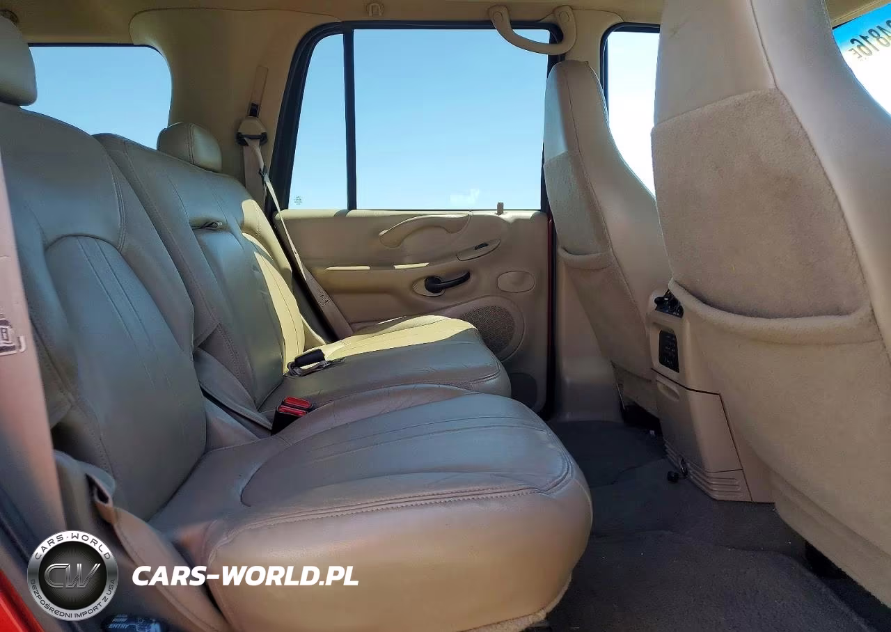 2001 Ford Expedition Eddie Bauer VIN:1FMPU18L31LB35394 - 11