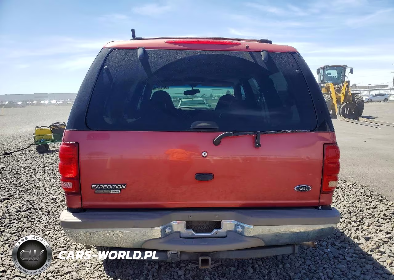 2001 Ford Expedition Eddie Bauer VIN:1FMPU18L31LB35394 - 6