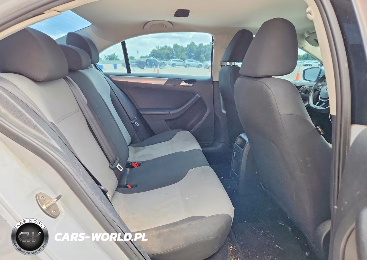 2017 Volkswagen Jetta S VIN:3VW2B7AJXHM316465 - 10