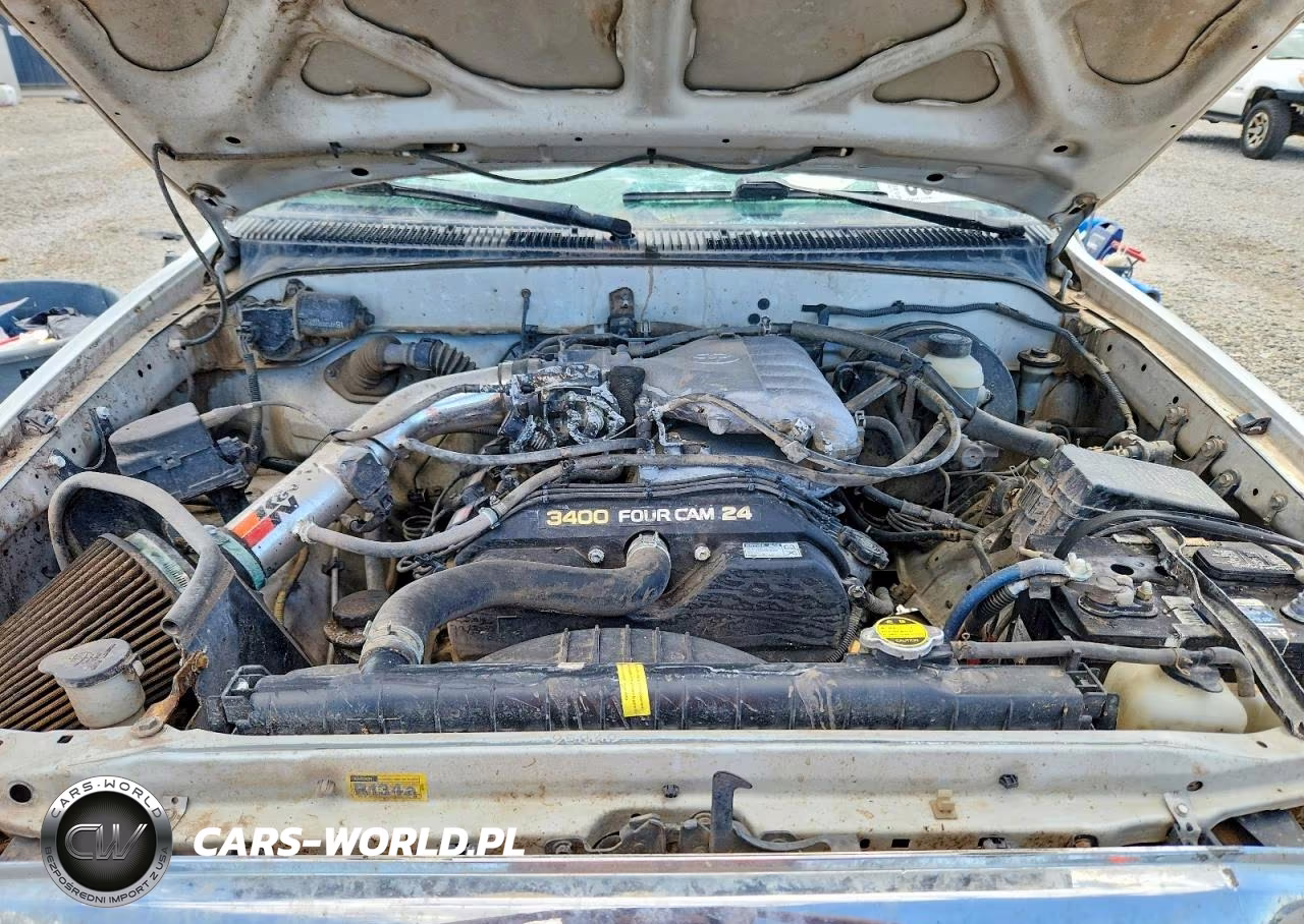 2002 Toyota Tacoma Xtracab VIN:5TEWN72N02Z115942 - 11