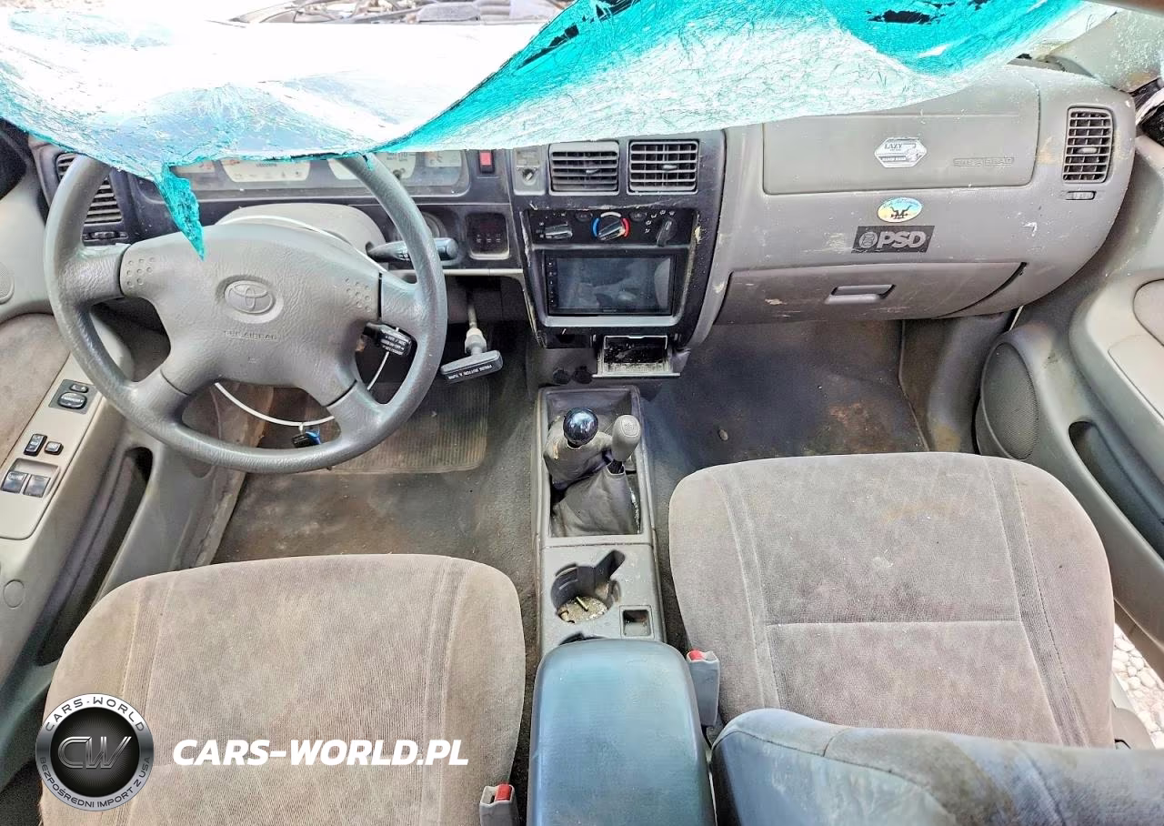 2002 Toyota Tacoma Xtracab VIN:5TEWN72N02Z115942 - 8
