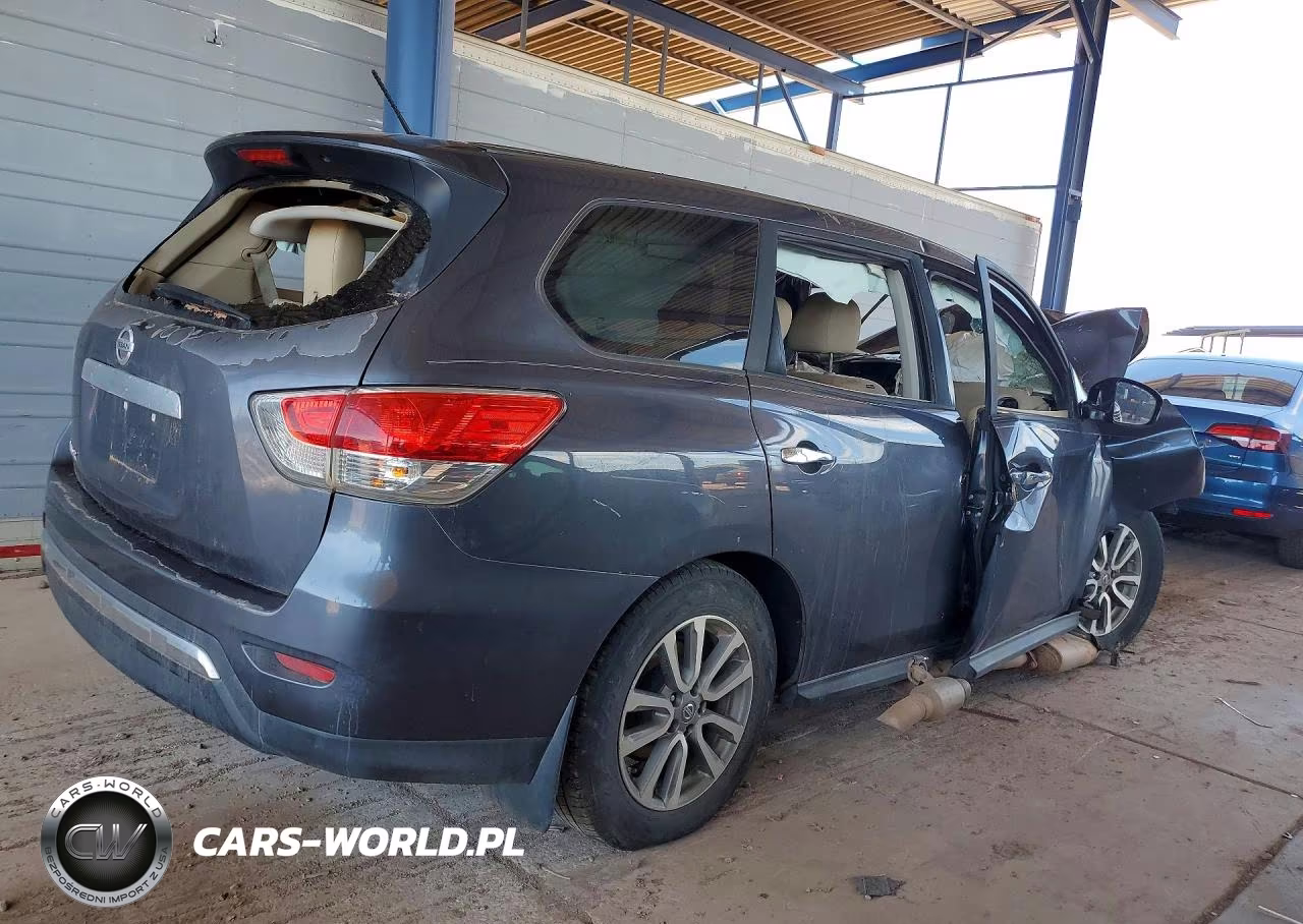 2014 Nissan Pathfinder S VIN:5N1AR2MN3EC722379 - 3