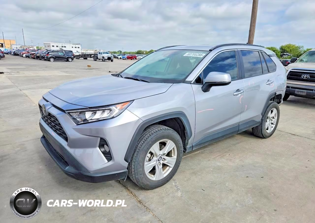 2020 Toyota Rav4 Xle – zdjęcie 1 z 13