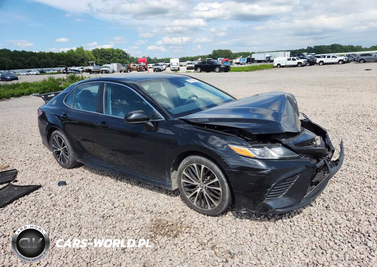 2020 Toyota Camry Se VIN:4T1G11AK6LU364496 - 4