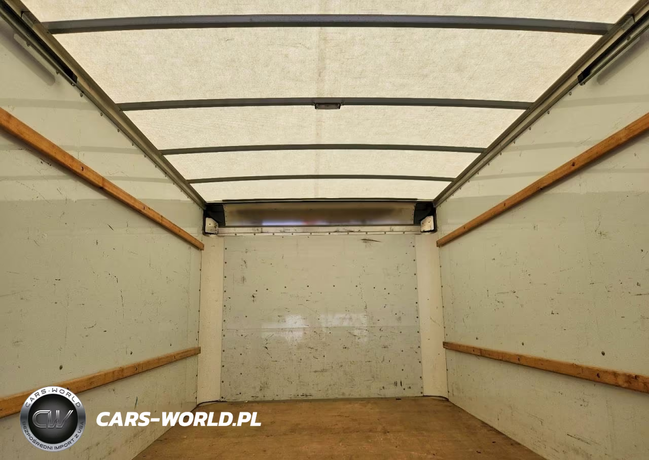 2022 GMC Savana Box Truck VIN:7GZ37TC79NN010400 - 10