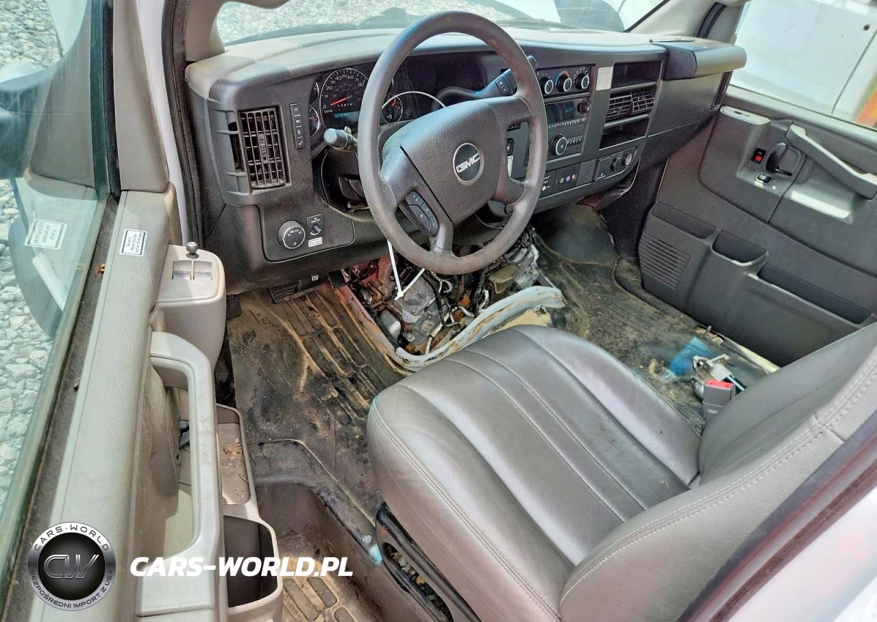 2022 GMC Savana Box Truck VIN:7GZ37TC79NN010400 - 8