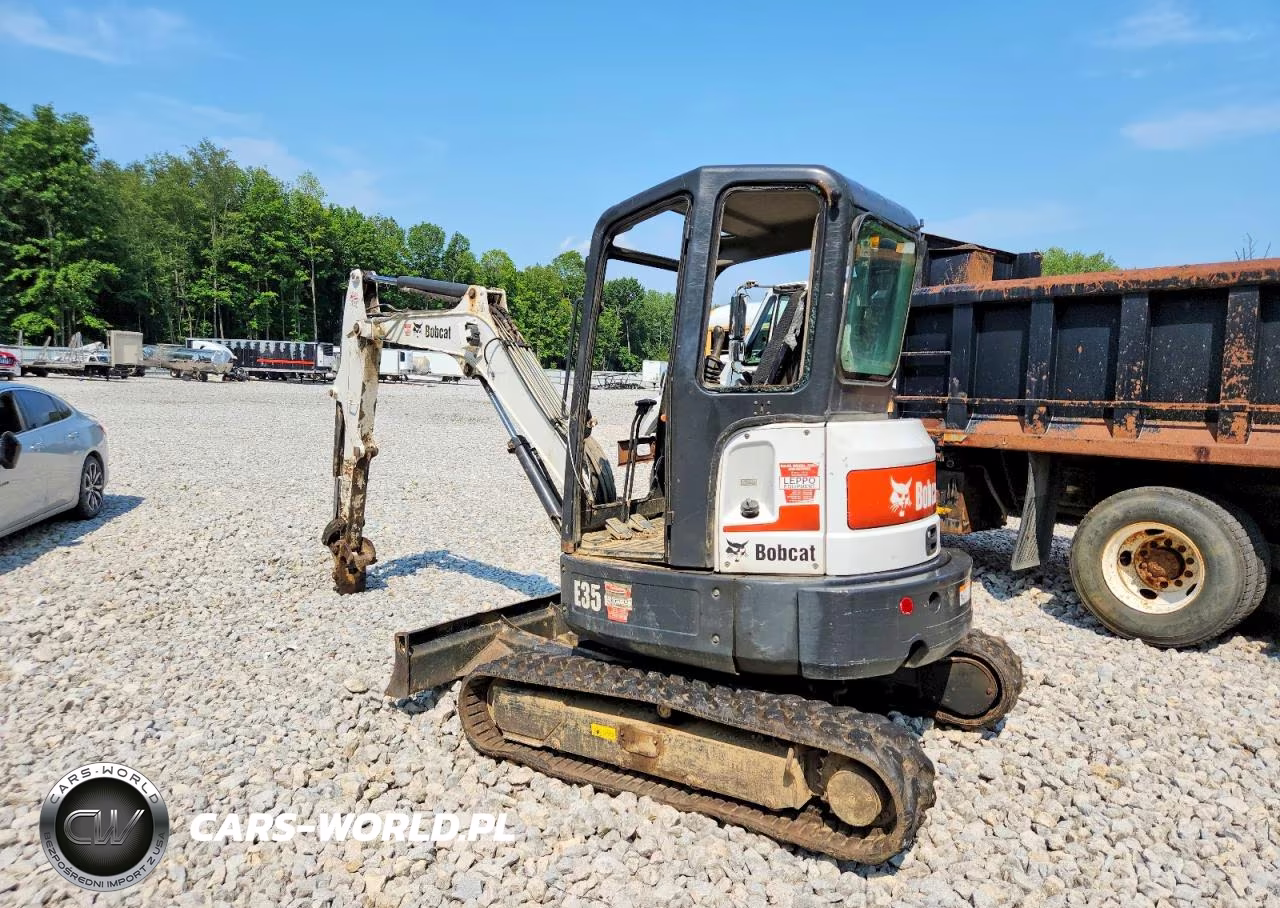 2012 Bobcat E35 Mini Excavator VIN:A93K15606 - 3