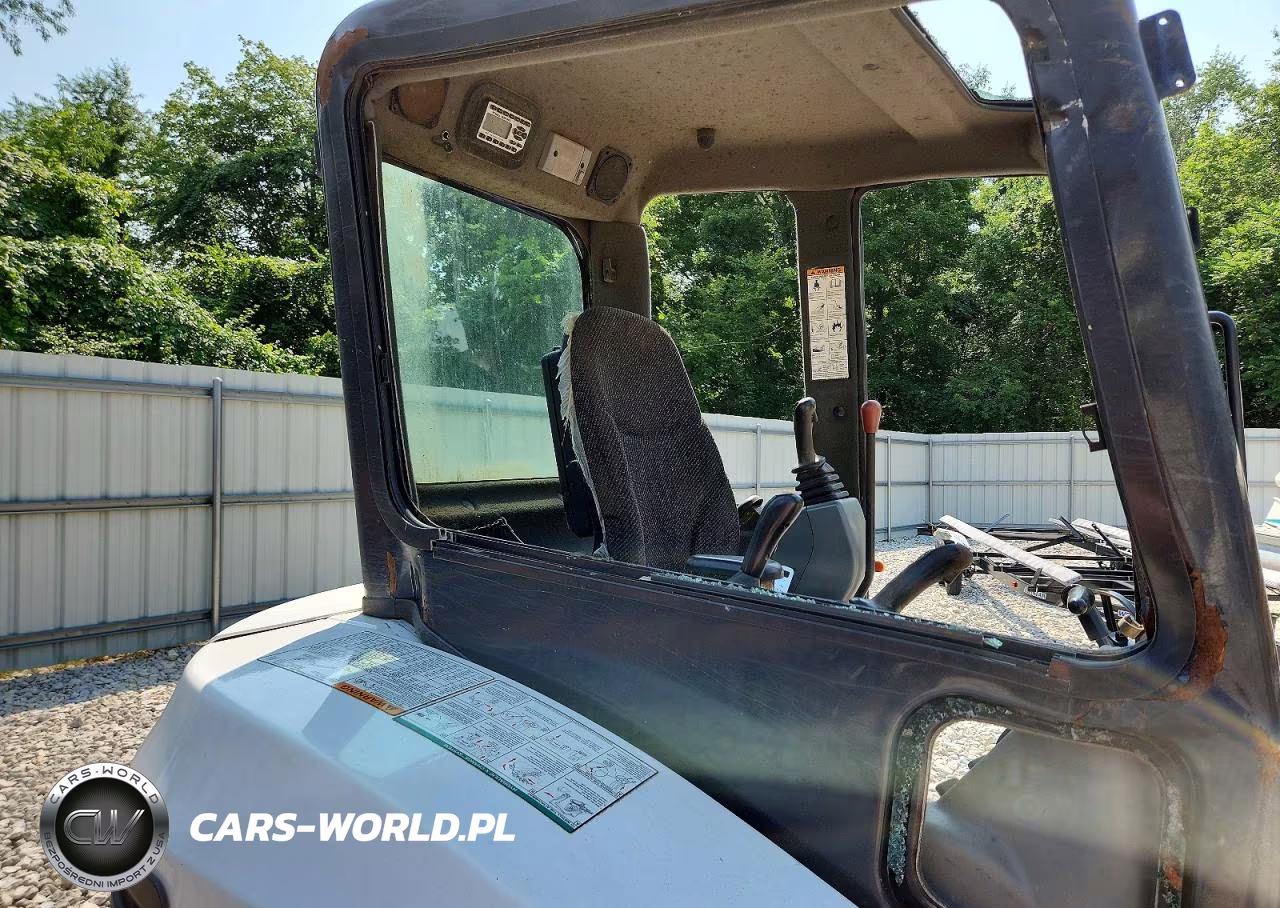2012 Bobcat E35 Mini Excavator VIN:A93K15606 - 6