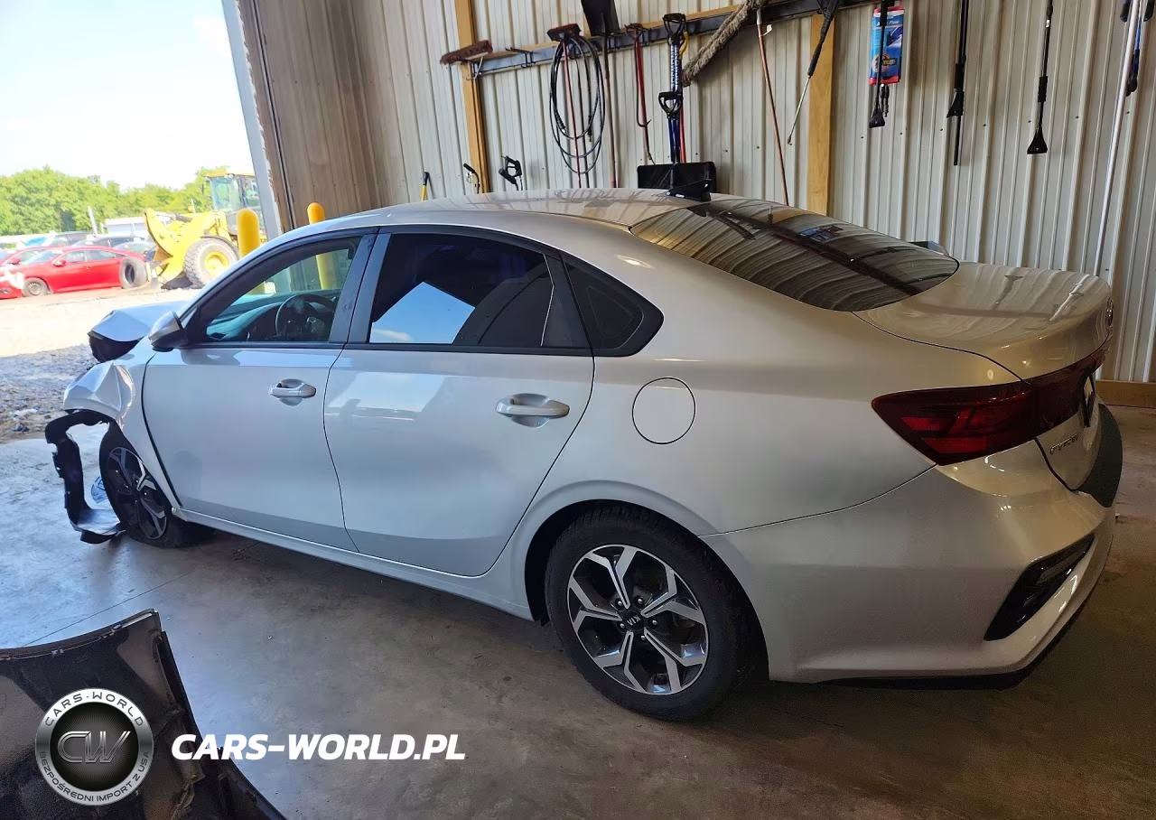 2021 Kia Forte Lxs VIN:3KPF24AD7ME266822 - 2