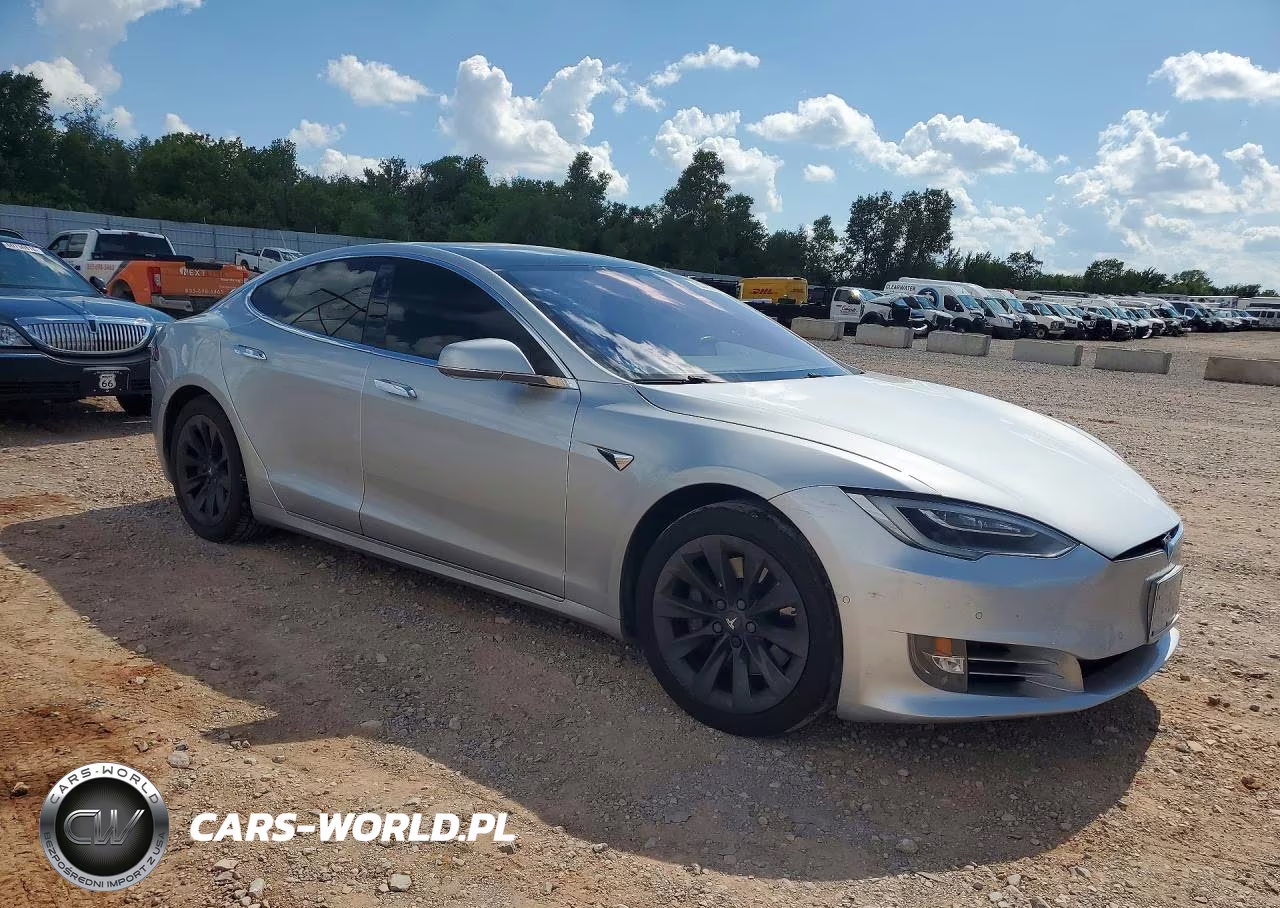 2018 Tesla Model S VIN:5YJSA1E21JF258438 - 4
