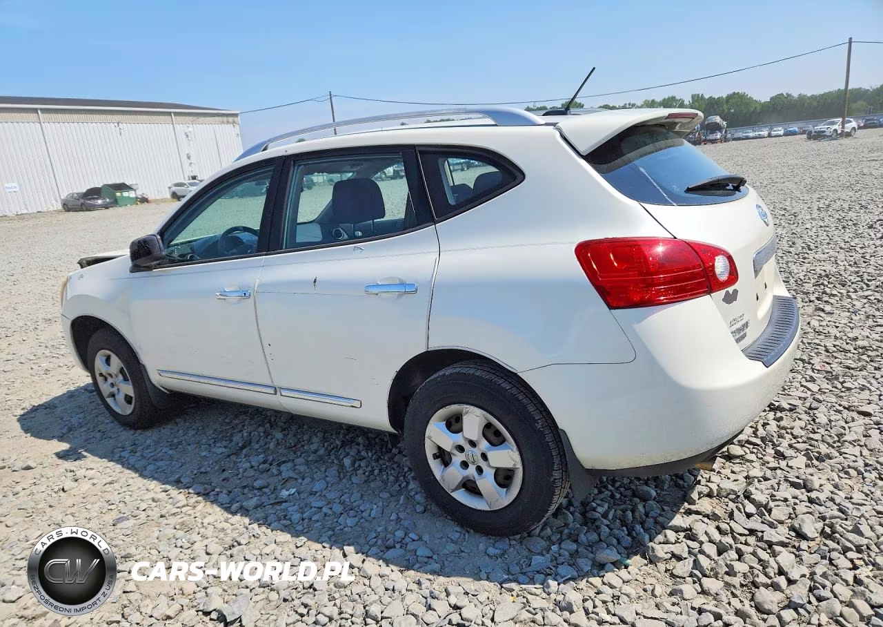 2015 Nissan Rogue Select S VIN:JN8AS5MV1FW753824 - 2
