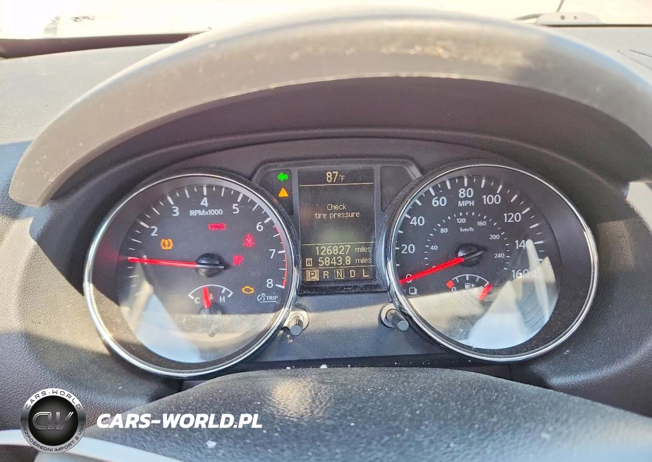 2015 Nissan Rogue Select S VIN:JN8AS5MV1FW753824 - 9