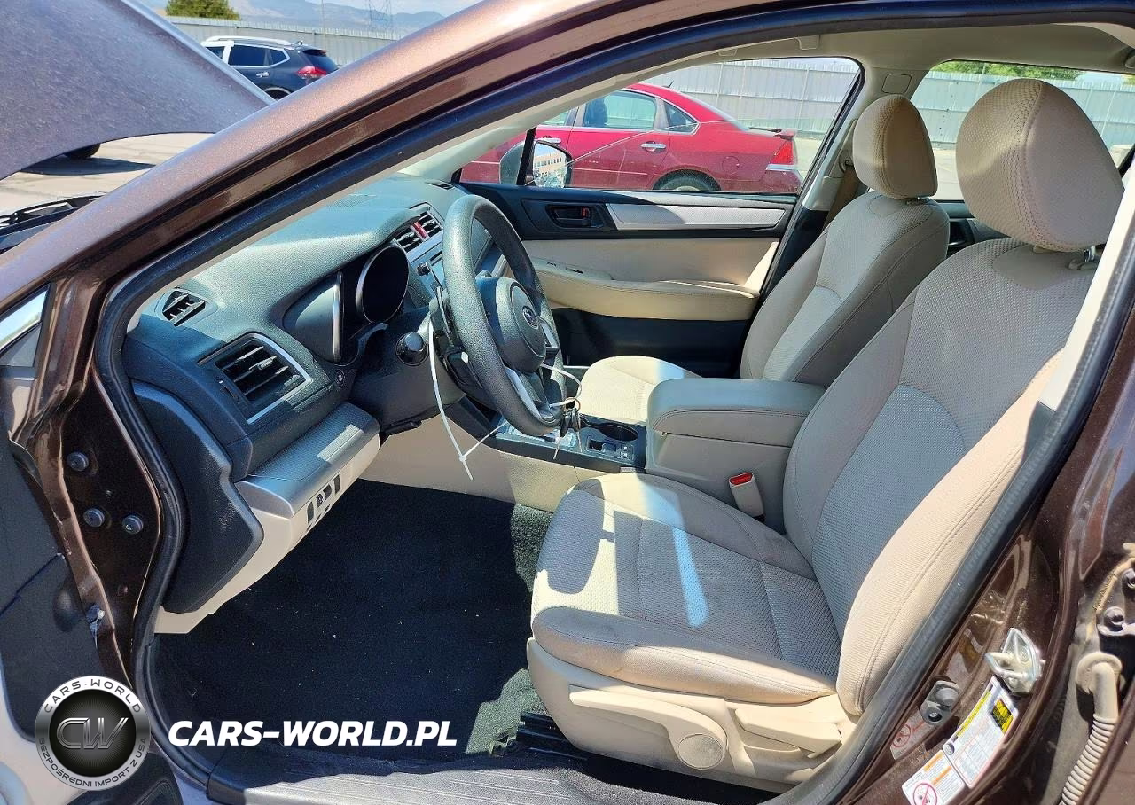 2019 Subaru Outback 2.5I VIN:4S4BSABC6K3277720 - 7