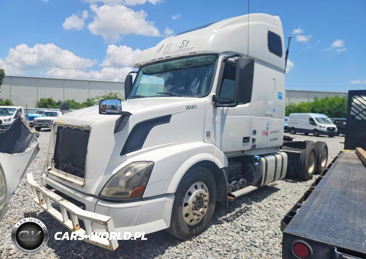 2003 Volvo Vnl Semi Truck