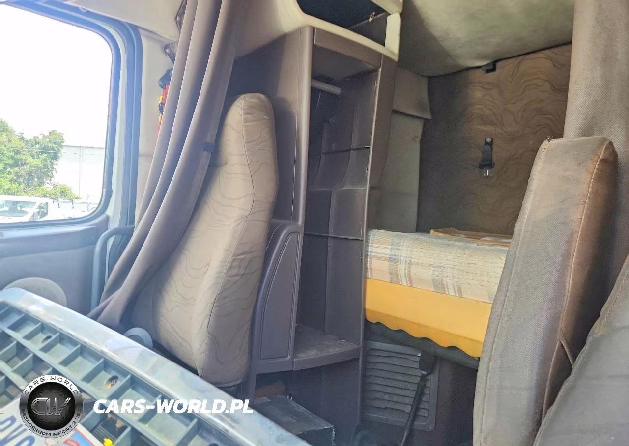 2003 Volvo Vnl Semi Truck VIN:4V4N99EHXFN191473 - 10