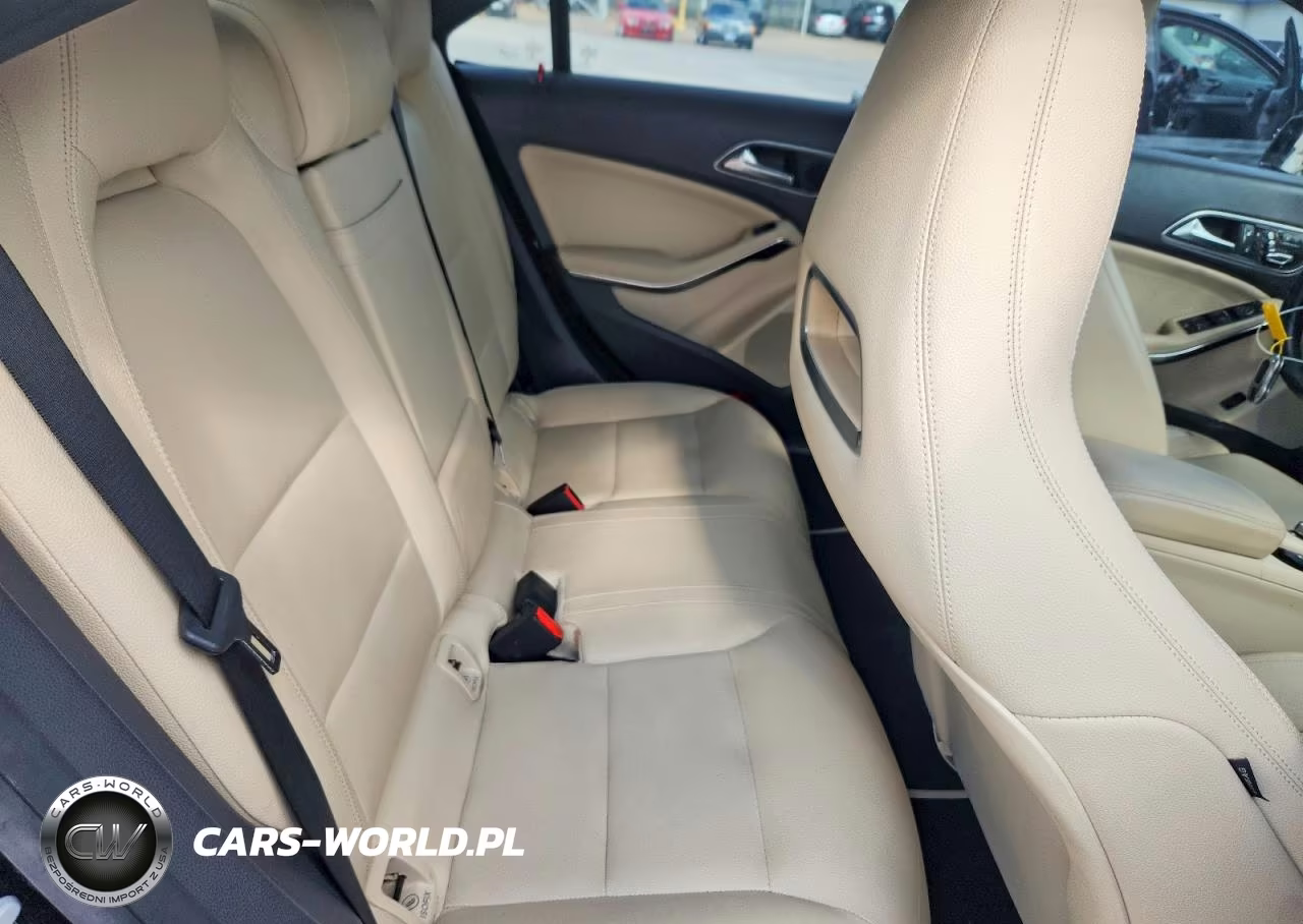 2018 Mercedes-Benz Cla 250 4Matic VIN:WDDSJ4GB8JN585909 - 10