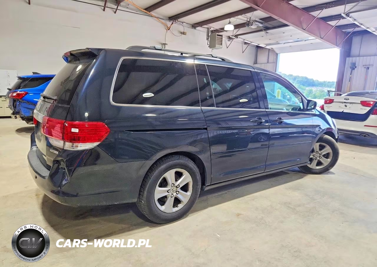 2009 Honda Odyssey Touring VIN:5FNRL38999B025562 - 3