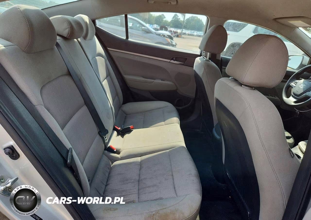 2018 Hyundai Elantra Se VIN:5NPD74LF5JH279616 - 10