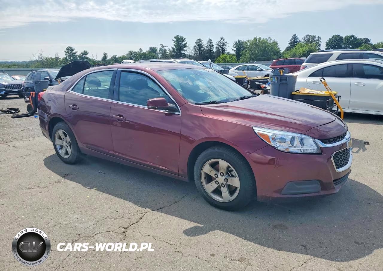 2015 Chevy Malibu VIN:1G11C5SL7FF182388 - 4