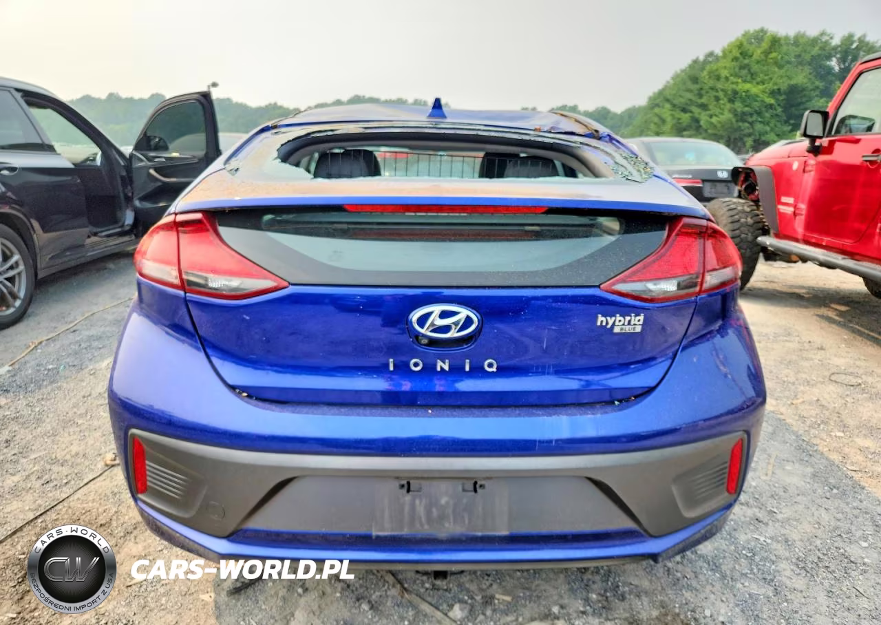 2022 Hyundai Ioniq Blue VIN:KMHC65LC0NU275152 - 6