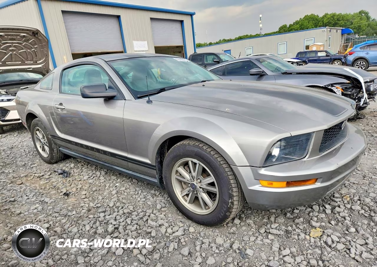 2008 Ford Mustang VIN:1ZVHT80N385201147 - 4