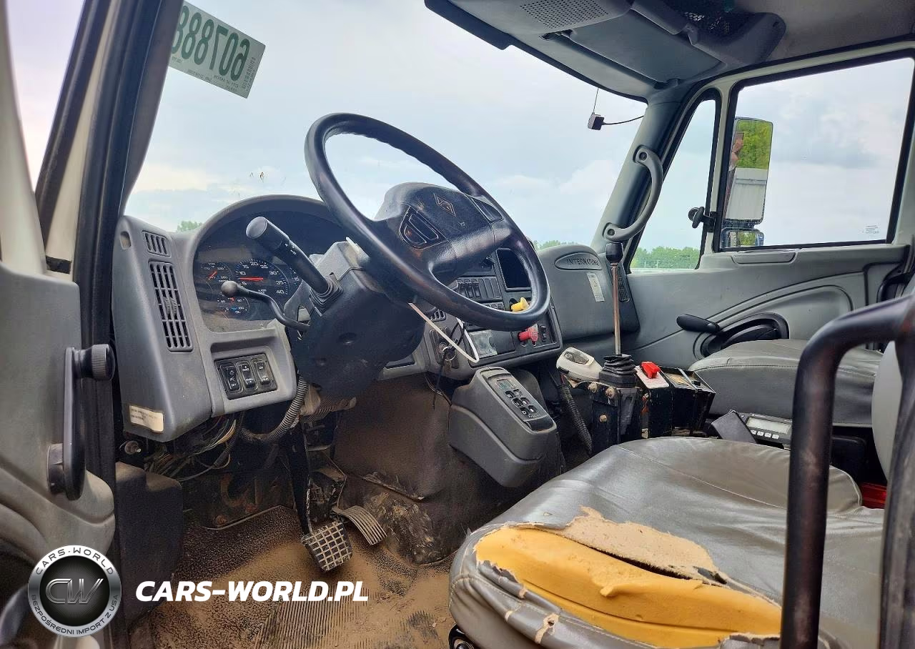 2007 International 7400 Dump Truck VIN:1HTWGAZT87J482765 - 8