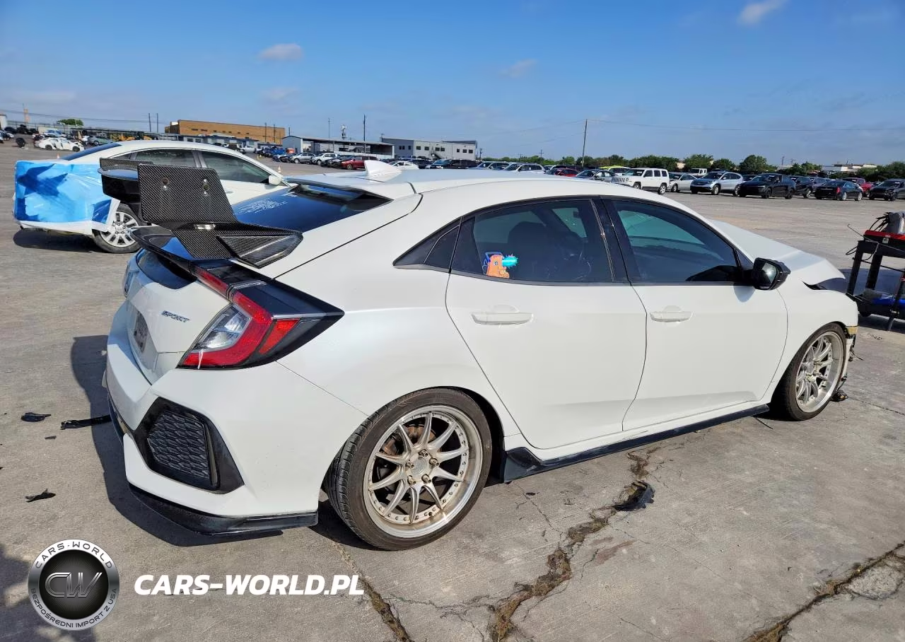 2019 Honda Civic Sport VIN:SHHFK7H49KU220860 - 3