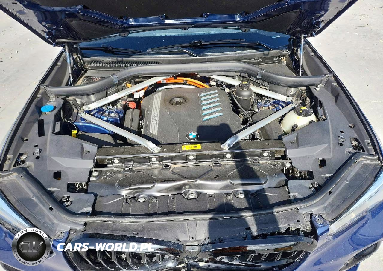 2021 BMW X5 xDrive45E VIN:5UXTA6C03M9F96619 - 12