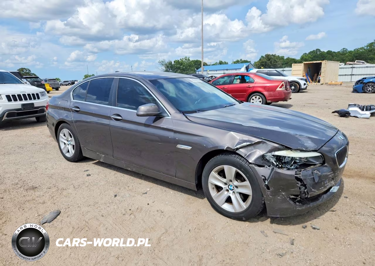 2012 BMW 528 I VIN:WBAXG5C55CDX06440 - 4