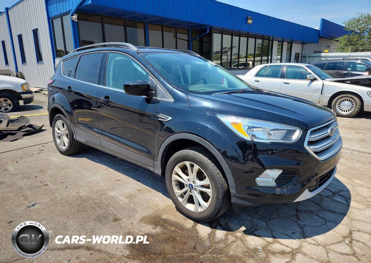 2018 Ford Escape Se VIN:1FMCU9GD6JUD39138 - 4