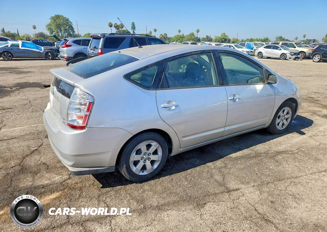 2008 Toyota Prius Base VIN:JTDKB20U183320665 - 3