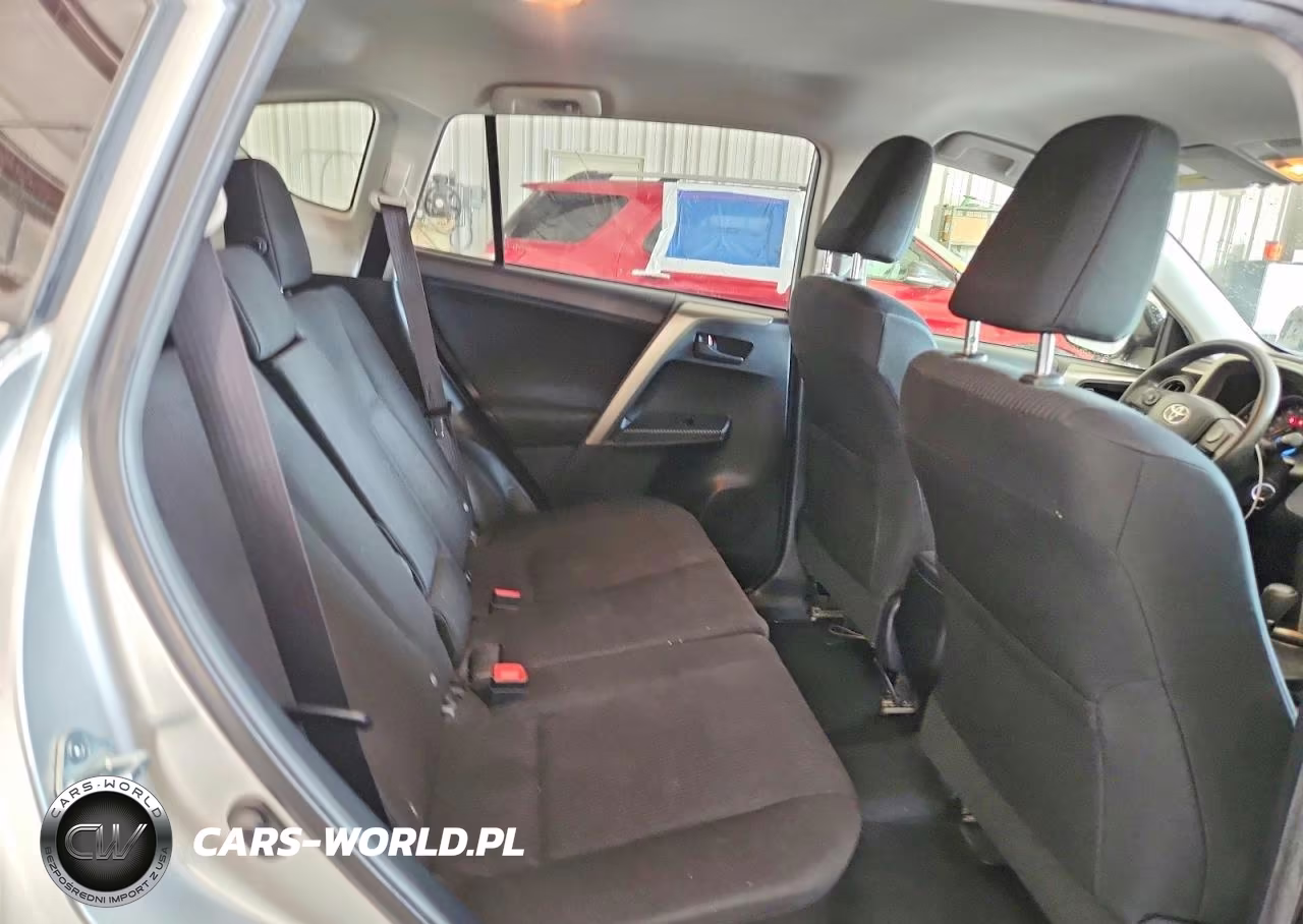 2015 Toyota Rav4 Le VIN:JTMBFREV9FD152473 - 11