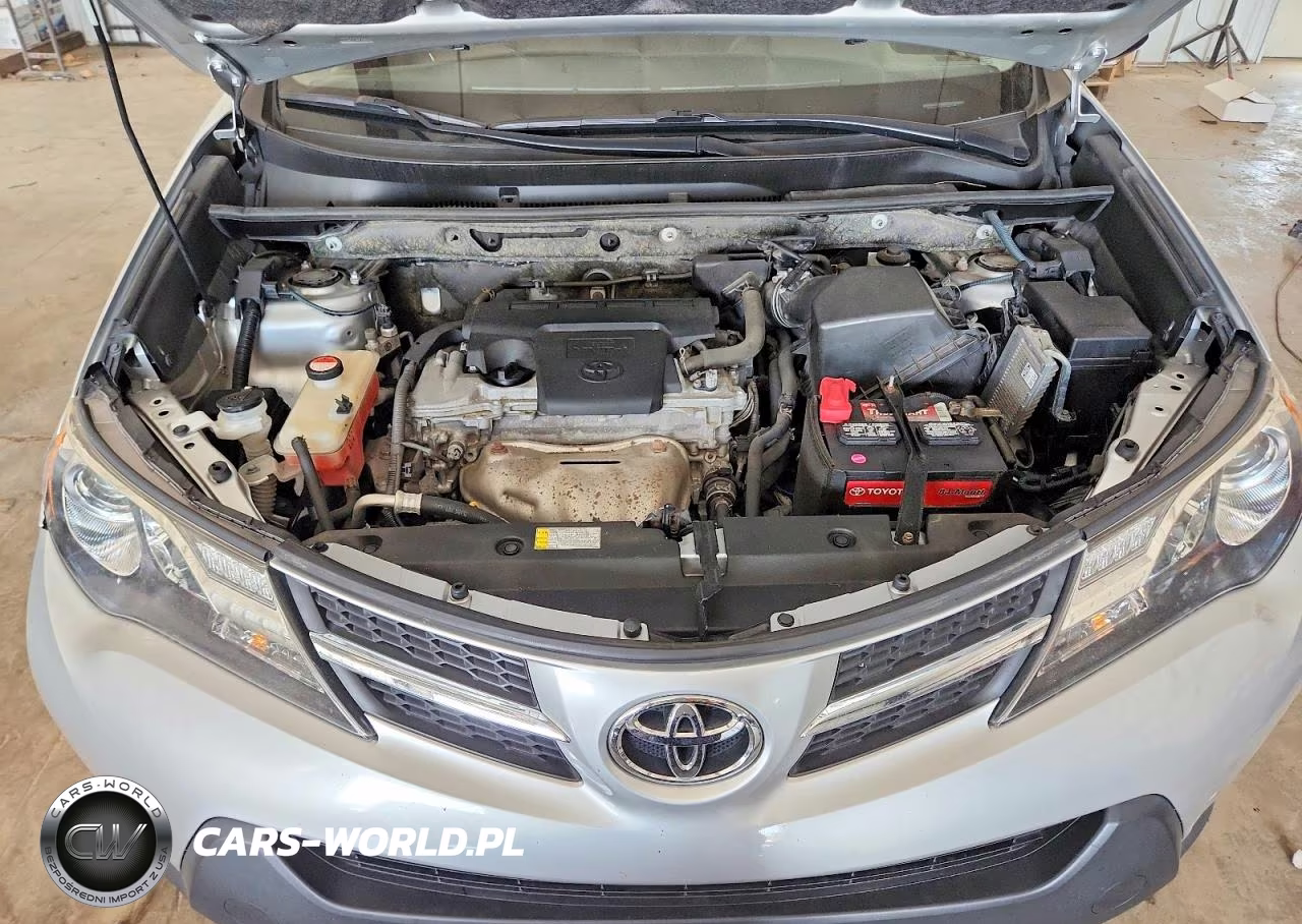 2015 Toyota Rav4 Le VIN:JTMBFREV9FD152473 - 12