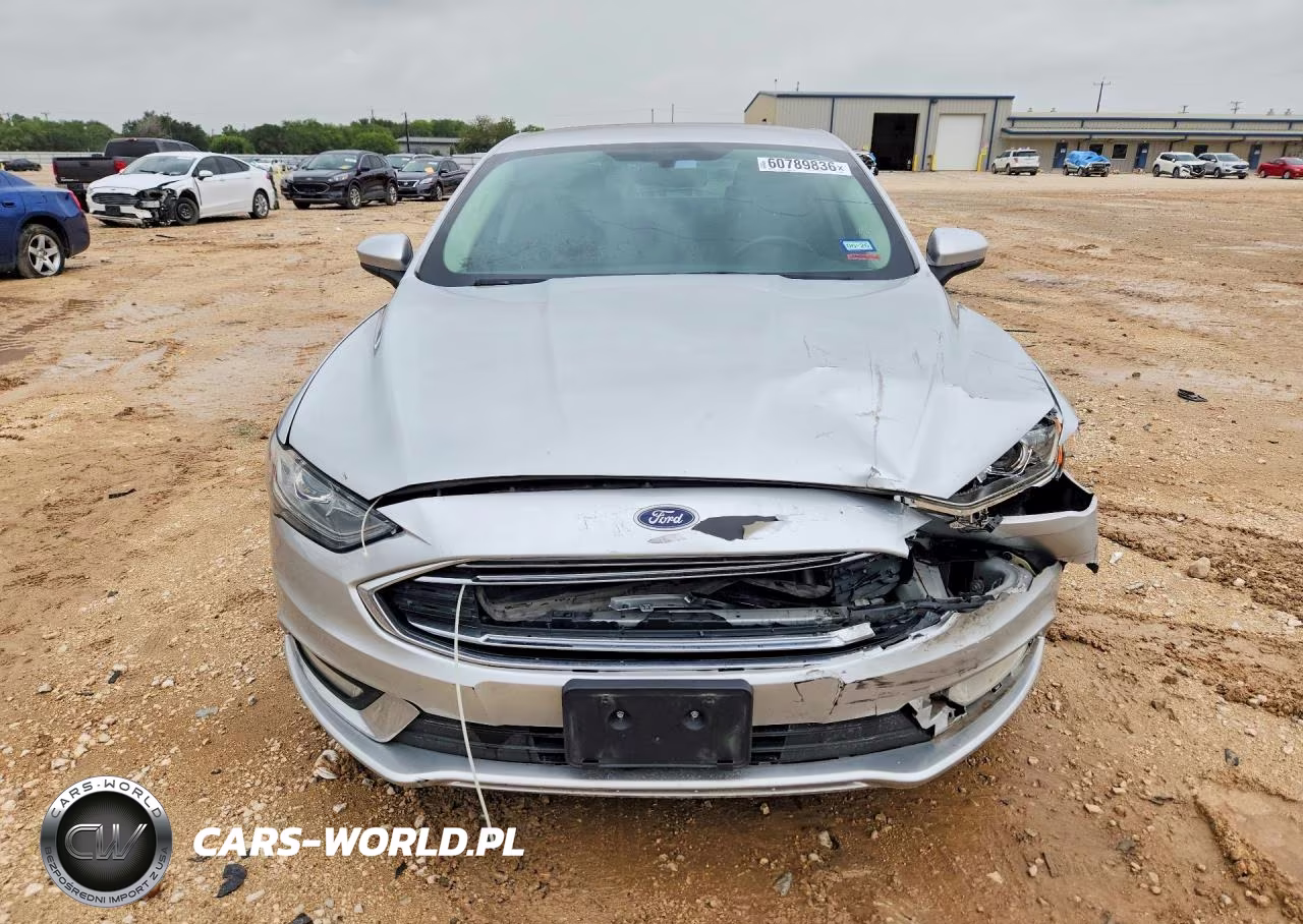 2018 Ford Fusion Se VIN:3FA6P0H70JR144985 - 5