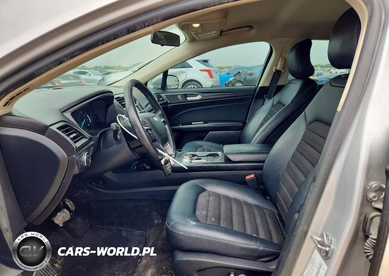 2018 Ford Fusion Se VIN:3FA6P0H70JR144985 - 7