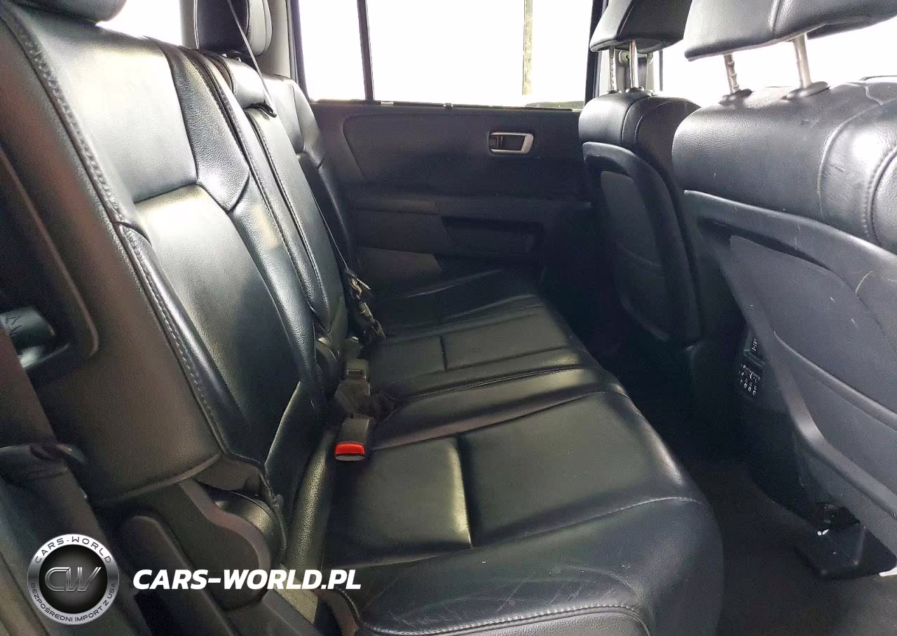 2012 Honda Pilot Touring VIN:5FNYF4H91CB038581 - 11